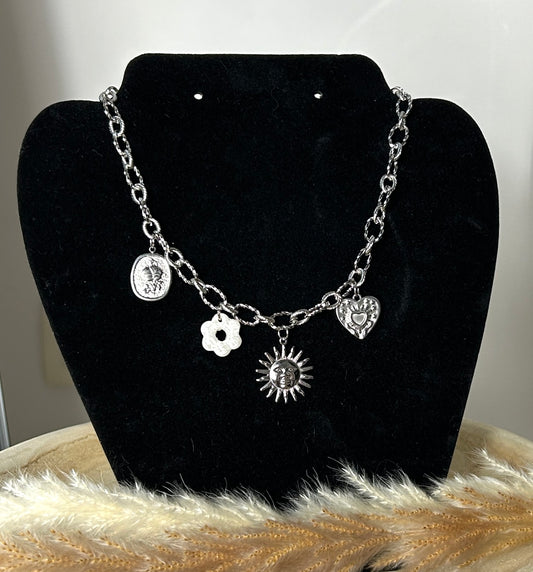 Collier Iris